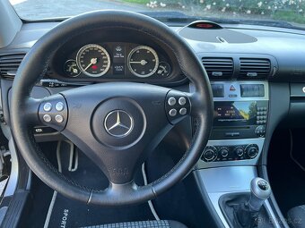 Mercedes-Benz C200 Coupé CDI 90kw 6kvalt Sport Edition - 14
