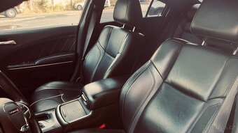 Dodge Charger 3.6 AWD 2016 / 240kW + pedal commander - 14