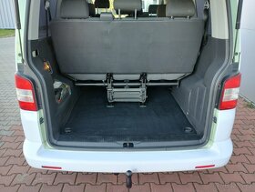 VOLKSWAGEN T5 CARAVELLE, 2.5 TDi, 9 MÍST, SERVISKA. - 14