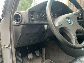 BMW E34 525TDS manuál - 14