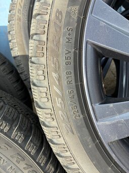 Hliníková kola Škoda Octavia IV 225/45 R18 - 14