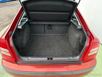 Škoda Octavia 2.0i, 85kW Automat, Klima - 14