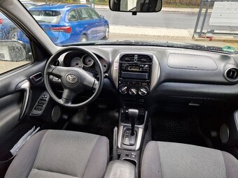 TOYOTA Rav4, 2.0 D-4D, pohon 4x4, AUTOMAT, plný servis - 14