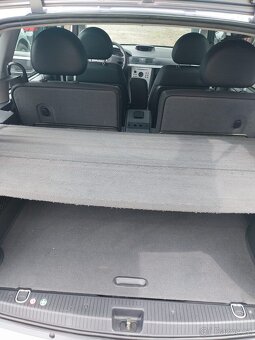 Opel Meriva 1,6i 74 kW - 14
