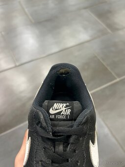 Nike Air Force 1 Black White - 14