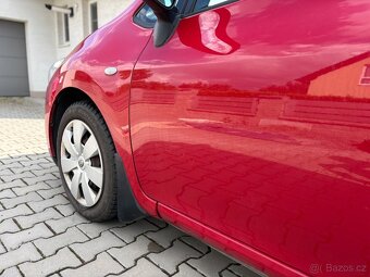 Toyota Auris 1.6 Valvematic, 2009, 172.000km, Manuál - 14