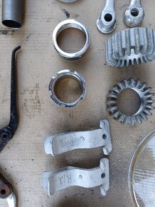 BMW díly - veterán - 14