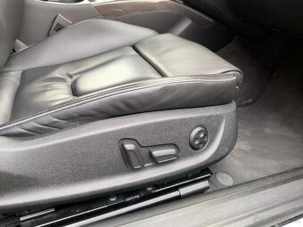 Audi RS5 4.2 FSi V8,331kW, r.v. 2011, naj. 205.374km. - 14