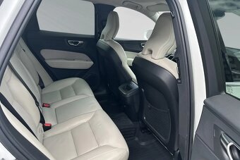 Volvo XC60 D4 Momentum Advanced Edition 2019 - 14