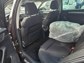 Superb III 2,0 TDi 110KW DSG Style 2016, NAVI, ALU, DAC - 14