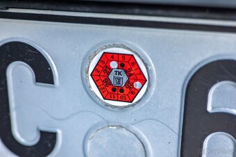 Honda Civic 1,6 V-Tec 81kW velice zachovalá - 14