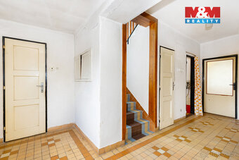 Prodej rodinného domu, 5+1, 969 m², Ledec u Choltic - 14