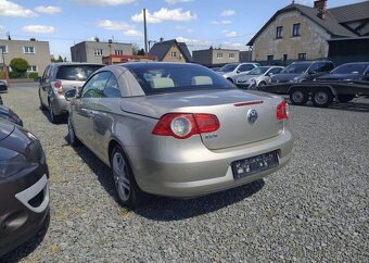 Volkswagen Eos 2.0 TDI Kůže, Klima nafta manuál 103 kw - 14