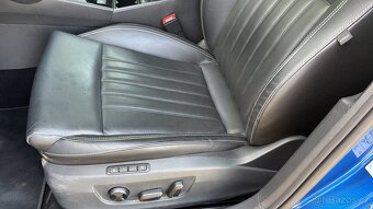 Seperb 2.0 tdi 147kw l&k dsg max výbava - 14