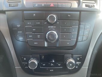 Opel Insignia 2,0 CDTI  Sports Tourer S/S (2010) - 14