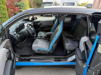 BMW i3 135KW 120Ah 2020 PROFI NAVI, KEYLESS, EL. ŠÍBR - 14