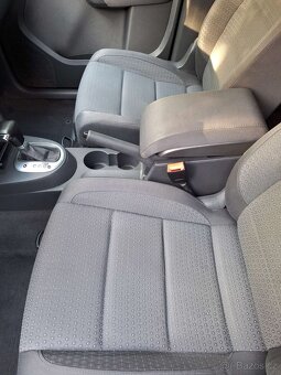 VW Touran 2.0, TDI, 2004, 103 kW, 5 míst, 34 tis. - 14