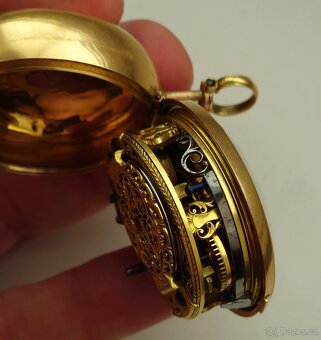 Zlaté kapesní hodinky špindlovky - 14