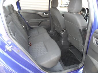 Citroen C-Elysee 1.2,zak. v ČR,1.maj.naj.68000km,plná výbava - 14