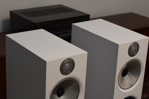 Reproduktory Bowers & Wilkins 603 bílá II - 14