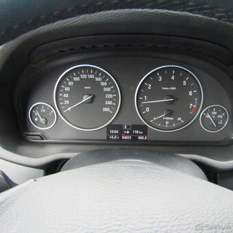 BMW X3, xDrive20i 135kw, Serviska,NAVI - 14