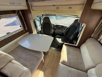 Obytné auto - Roller Team Granduca, 2012, 3.0 jtd, solár - 14