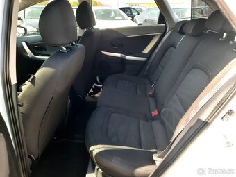 Kia Cee´d 1,4 CVVT-i KLIMATIZAC EESP - 14
