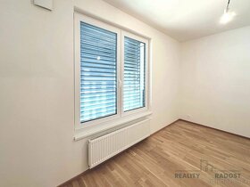 Prodej nového bytu 2+kk 57,8 m2 v Praze 9 – Hloubětín, s bal - 14
