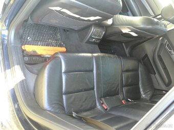 Audi A6 4F 3.0 TDI Quattro manuál - 14