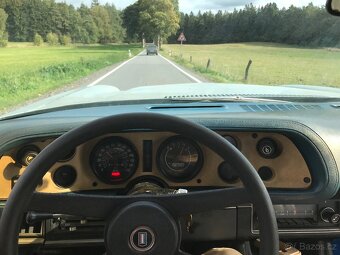 Chevrolet Camaro 250cui 1976 mk2 - 14