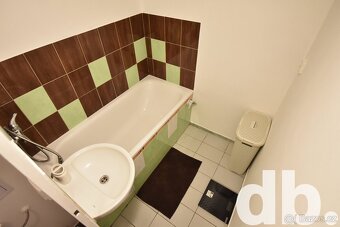 Pronájem, Byty 2+1, 67m2 - Karlovy Vary - Stará Role - 14