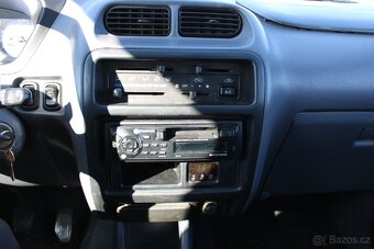 Daihatsu Terios 1,3i 61KW, VELKÝ SERVIS, 4 x 4, r.v. 1999 - 14