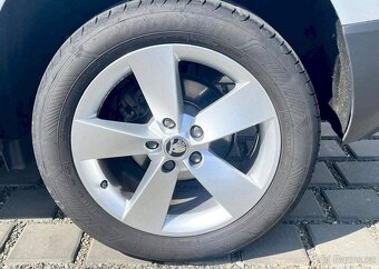 Škoda Karoq 1.6 TDI 85kW Style DSG - 14