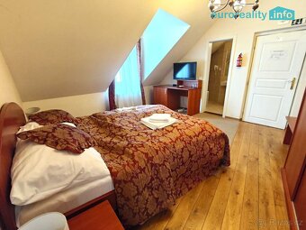 Pronájem, apartmán 4+1, 110 m2, Plzeň - město, ul. Zbrojnick - 14