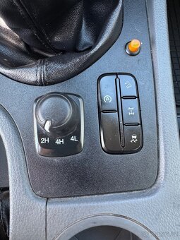 Ford Ranger,  2.2 XLT, 4x4, ČR, DPH,nové STK - 14