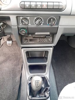 Škoda Felicia 1.6MPi 55kW rok 1998 naj.175tis. NOVÁ STK - 14