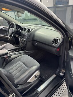Mercedes Benz ML 320CDi 4 matic AMG PACKET - splátky - 14