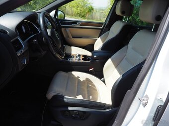 Volkswagen Touareg 3.0 TDI INDIVIDUAL, odpočet DPH - 14