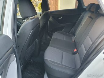 HYUNDAI I30 II GO EDITION 1.6 benzin - 14