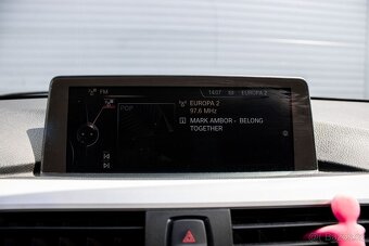 BMW 320i xDrive A/T, 135kW (2015) - 14