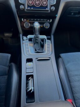 VW Passat b8 2.0 TDI 140Kw DSG 4-Motion R-Line - 14
