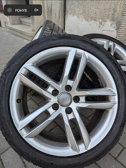 AUDI A4 AVANT 3.0 TDI V6 S-LINE – částečně garážované - 14