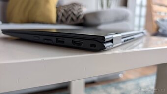 Lenovo Thinkpad X13 Yoga Gen 1 - dotykový - 14