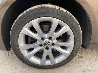 VW Touran 2.0 TDi - 14