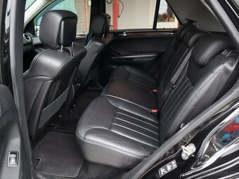 Mercedes-Benz Třídy M, 3,0 ML320 CDi Vzduch, Kamera - 14