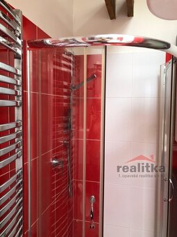 Prodej krásného, mezonetového bytu 3+kk, 130m2, se zahradou - 14