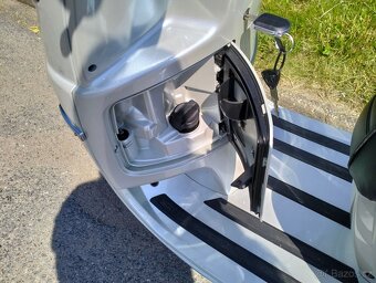 Peugeot Django 125 - 14