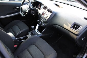 KIA Ceed 1.6 GDi 99kW serviska, 2x kola - 14