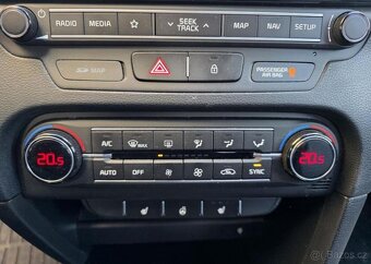 Kia Cee´d 1.4-PAKETY WINTER-NAVI-PREMIUM - 14