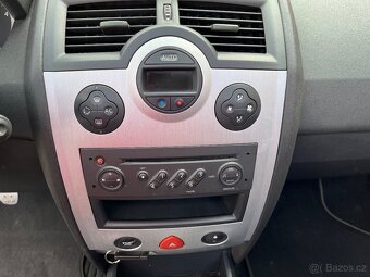 Renault Mégane 1.9 DCi 96 kW Karmann - 14